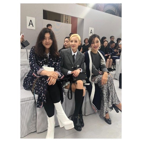 Han Hye-yeon visited Fashion Week in Paris